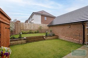 Photo 23- click for photo gallery